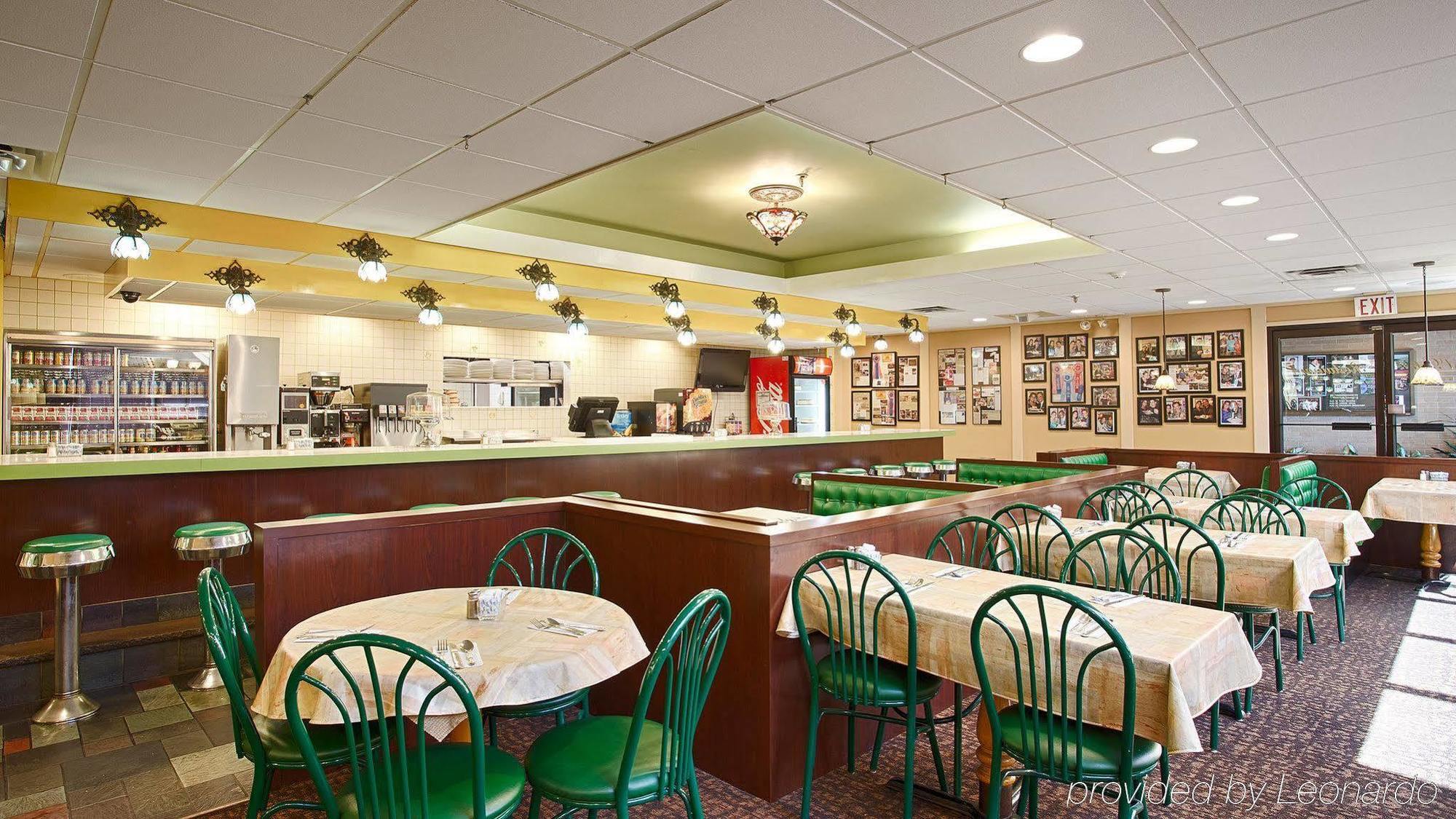 West Gate Inn Nyack Bagian luar foto